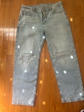 American Eagle Outfitters Straight-Leg Distressed Jeans